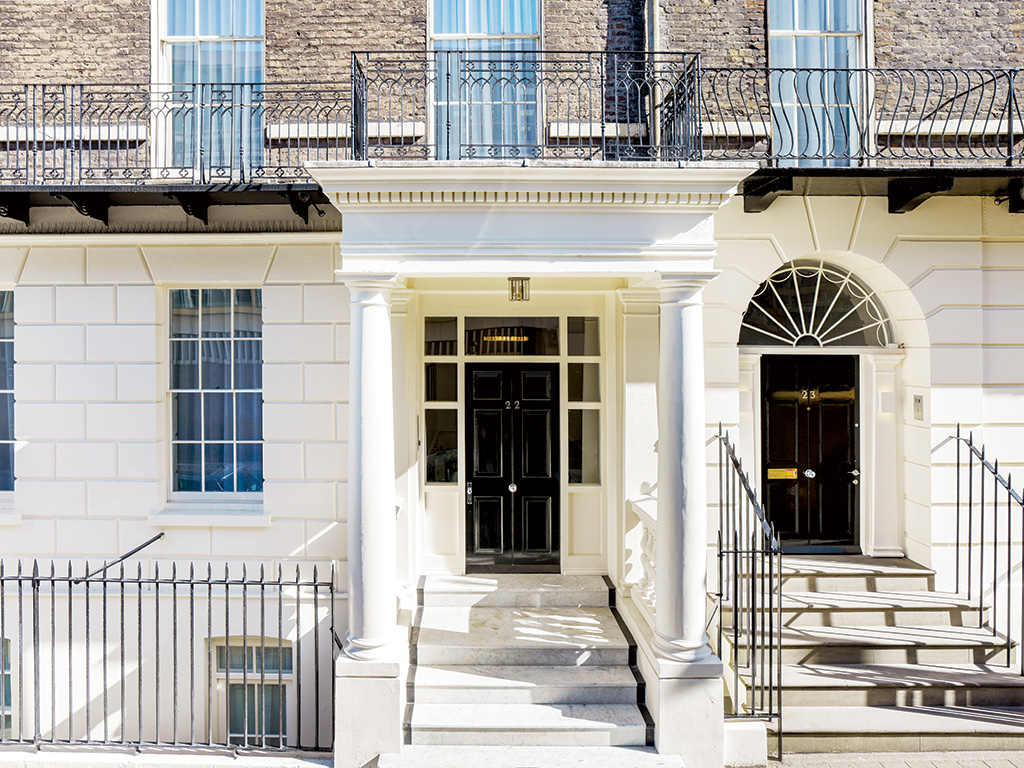  Choose COMO Metropolitan for a luxurious London summer